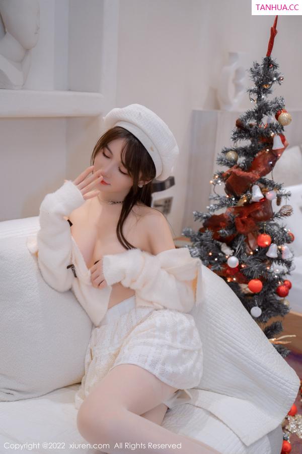婠婠么  [XiuRen]高清写真图 2022.12.21 No.6025 婠婠么 丝袜美腿第4张图片